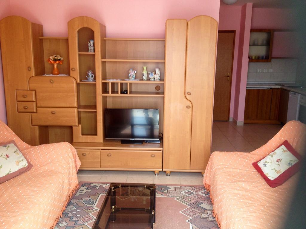 Apartments Rukavina Rogoznica  Quarto foto